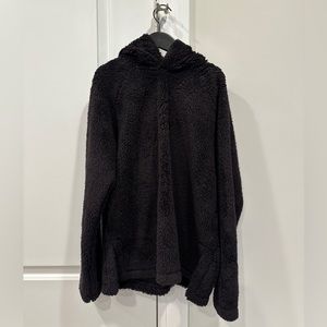 Aimé Leon Dore sherpa hoodie - women’s S w/small hole under left armpit